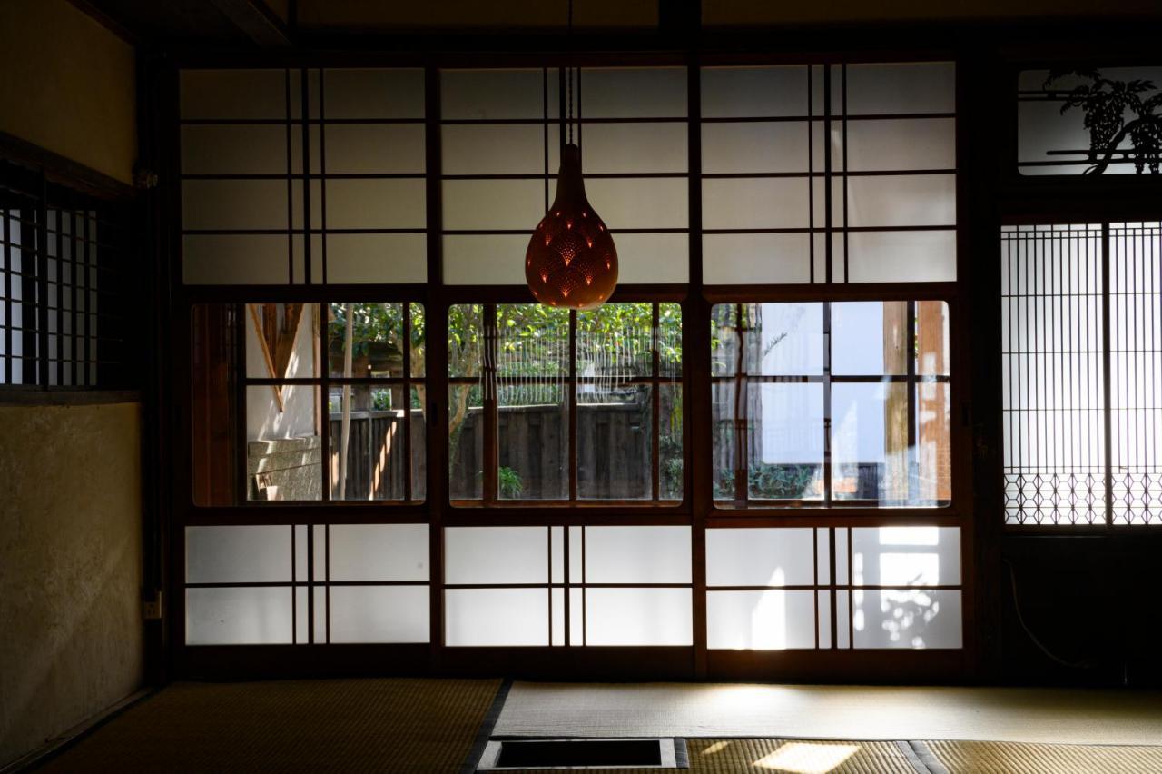 Calali Bed & Breakfast Karatsu Exterior photo